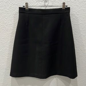 Louis Vuitton A-Line Skirt in black, size 36